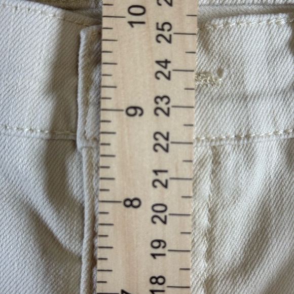 Lauren Ralph Lauren Cream Size 10 Jeans Never Worn - Picture 8 of 16